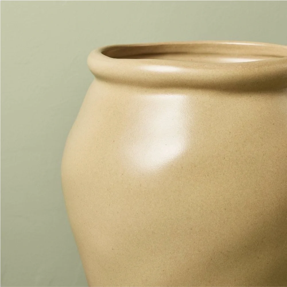 HEARTH & HAND NWT smooth ceramic urn vase vase -tan -10”